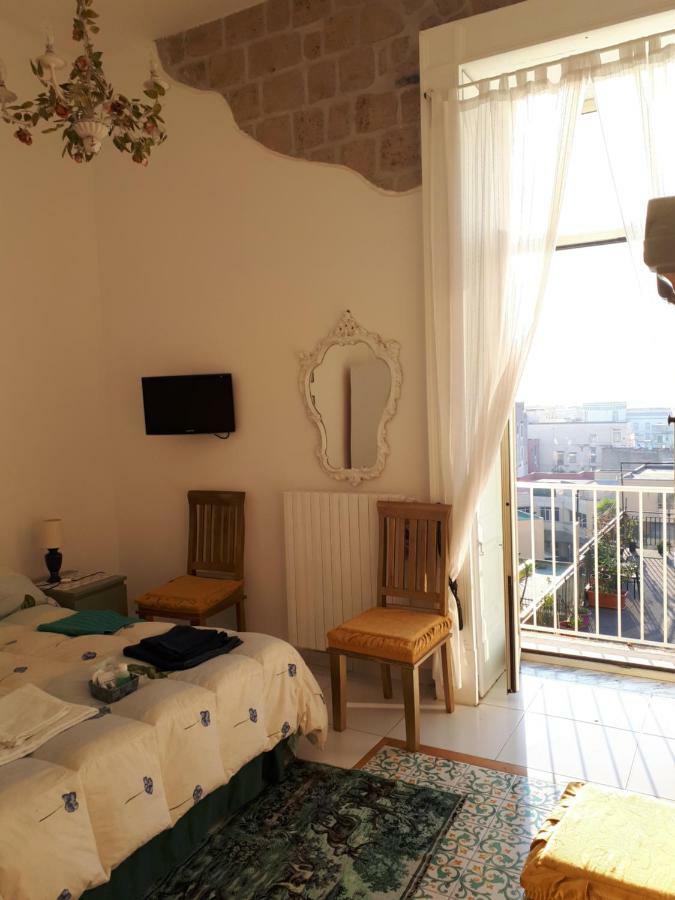 Miracoletti38 Hotel เนเปิลส์ ภายนอก รูปภาพ