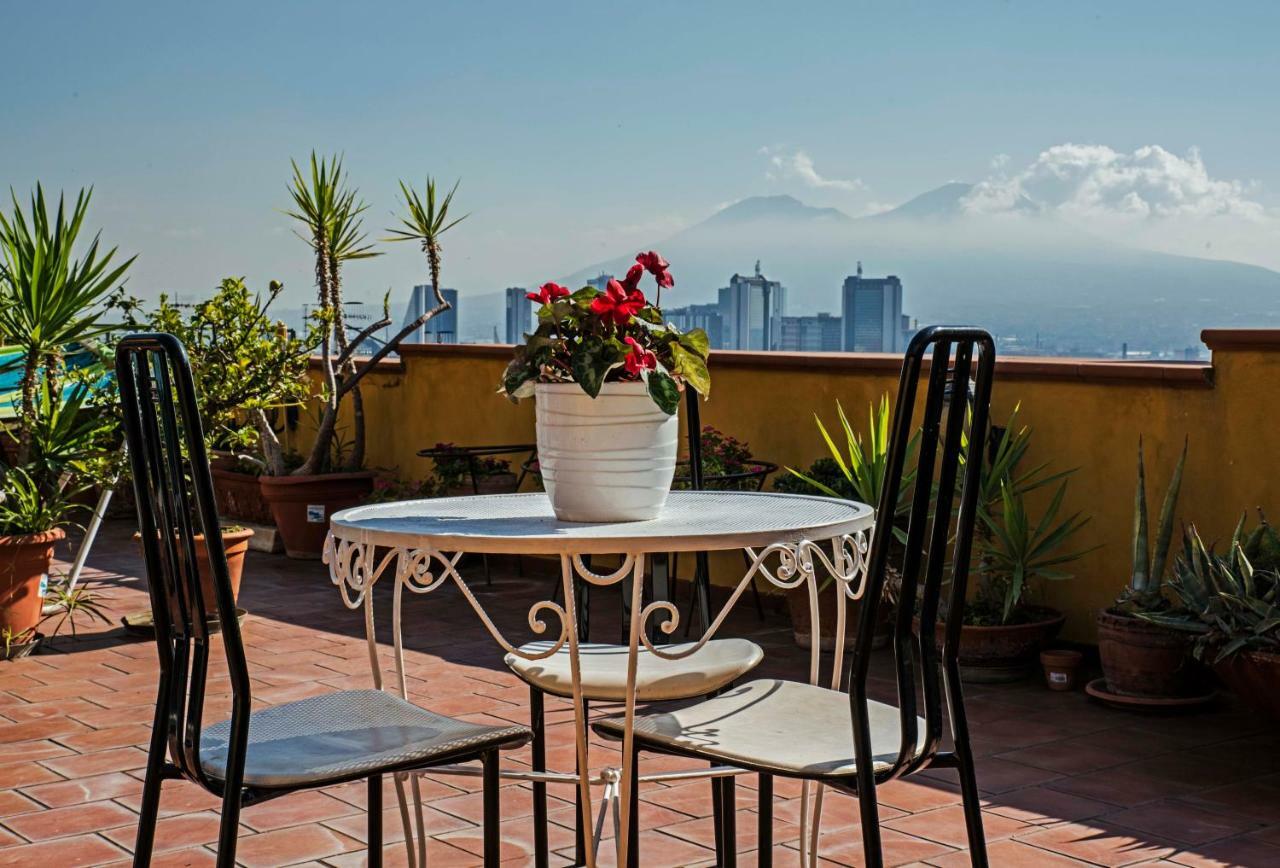 Miracoletti38 Hotel เนเปิลส์ ภายนอก รูปภาพ