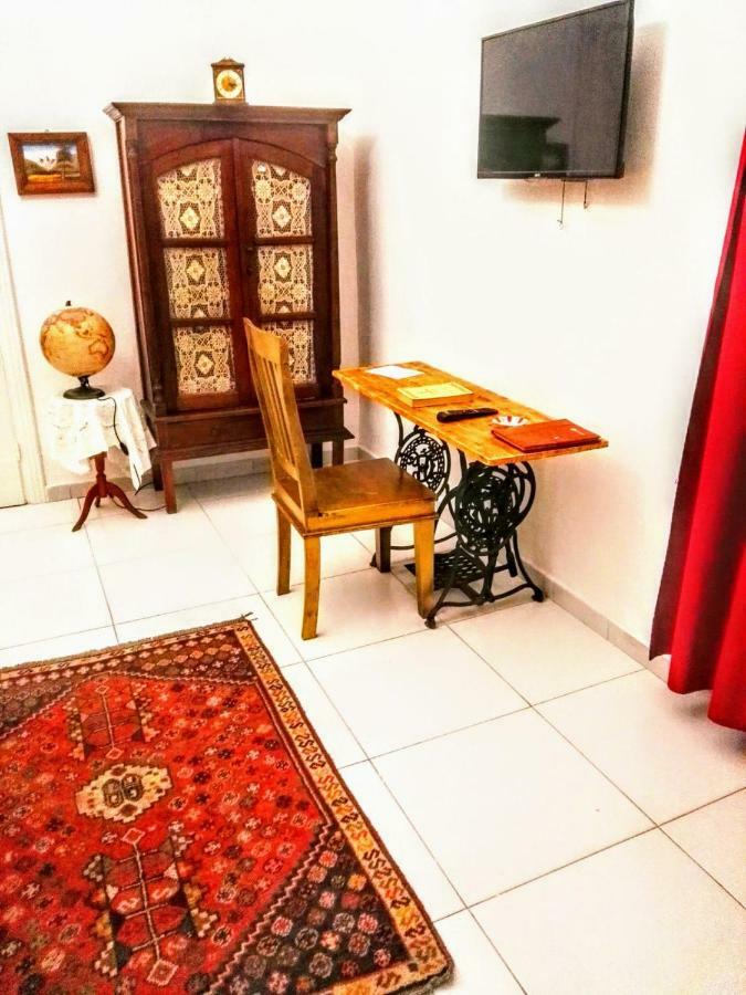 Miracoletti38 Hotel เนเปิลส์ ภายนอก รูปภาพ